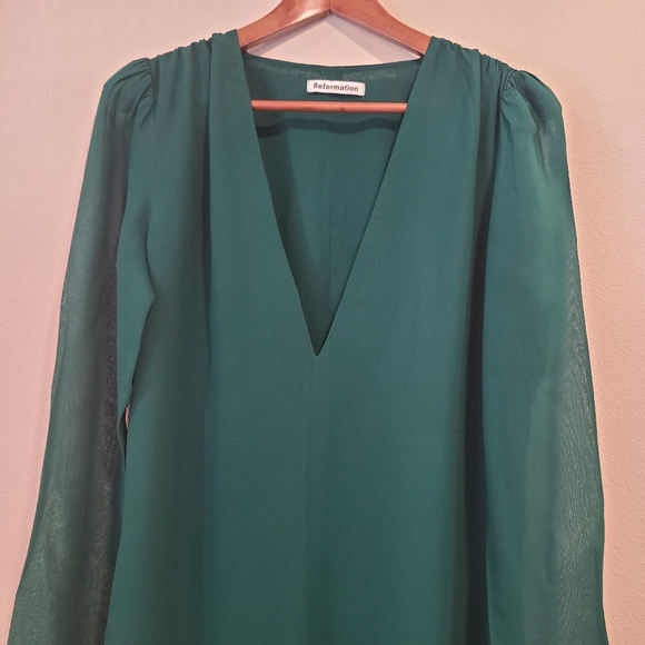 Reformation Deep V-Neck Long Sleeve Emerald Green Maxi Dress - Picture 2 of 6